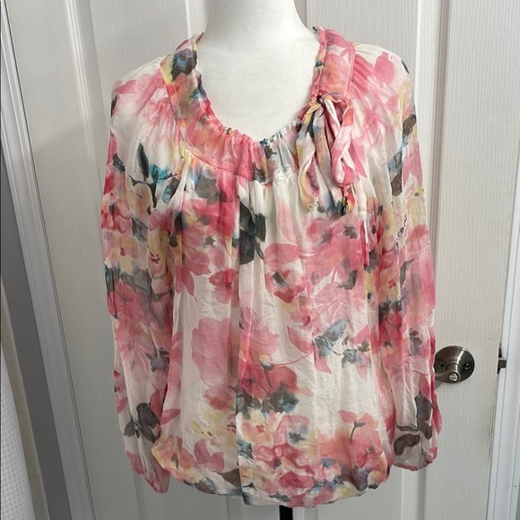 Floral Pink & Cream Blouse 100% Silk Lined Long Sleeve Round Neckline Size S - Picture 1 of 8